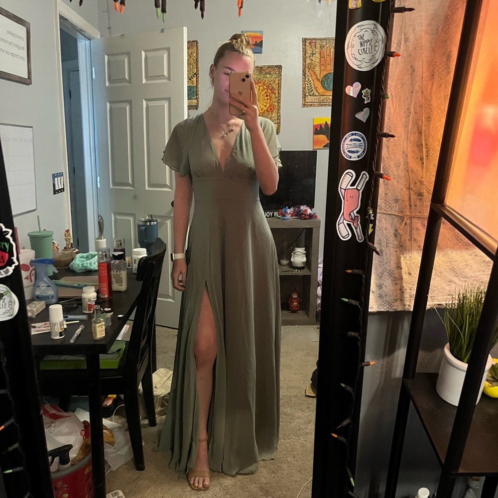 Green Lulus Maxi Dress with Slit for Wedding Guest (worn once!)